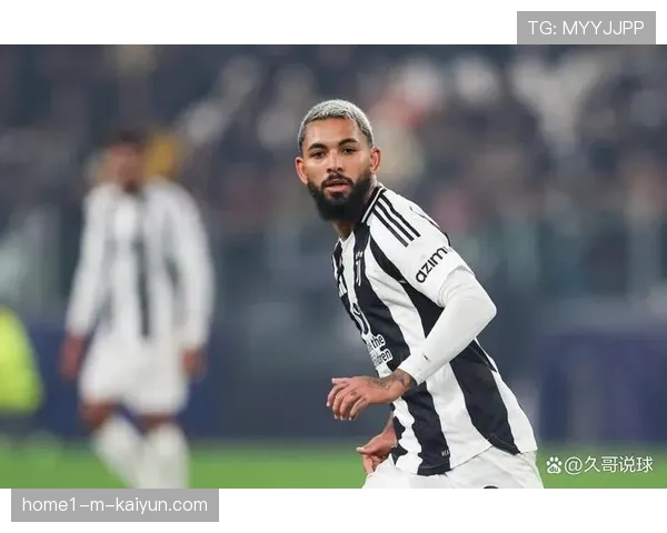 维拉道格拉斯路易斯租借回归 填补蒂勒曼斯伤缺中场空缺